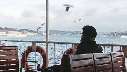 老妇人红牌数量领跑五大联赛 10人应战从未取胜